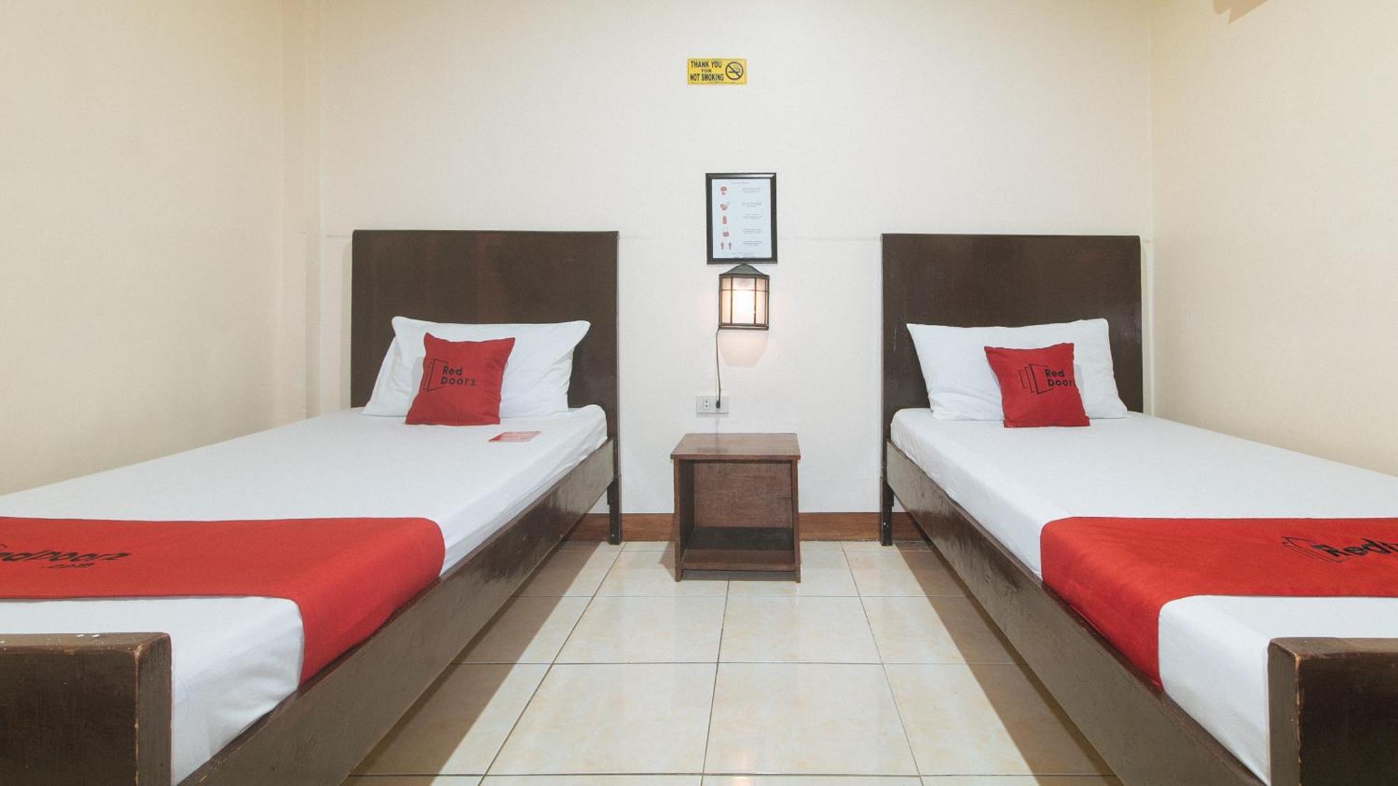 Elegance Guesthouse ปาไซ ภายนอก รูปภาพ